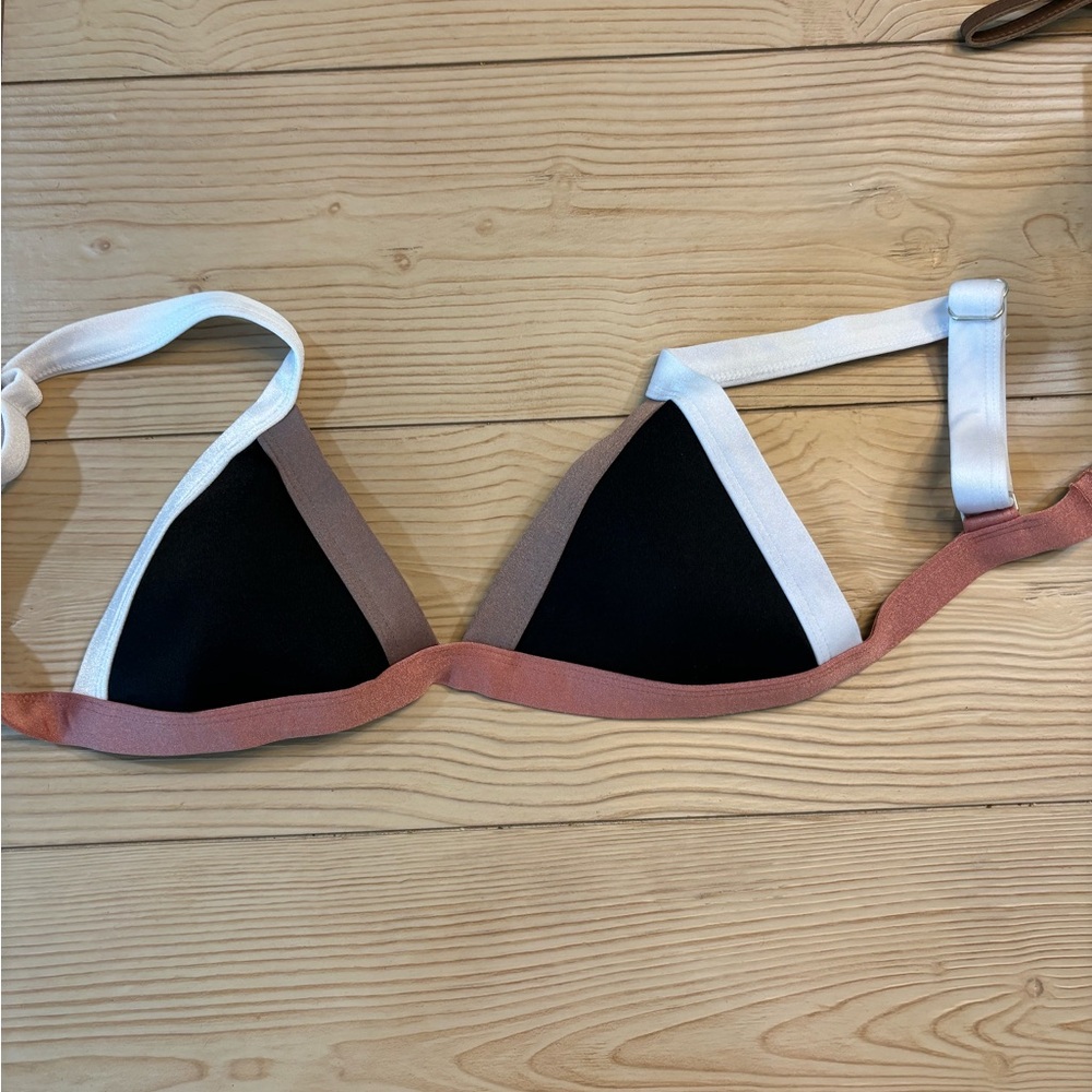 Oneone Swimwear Kameron top